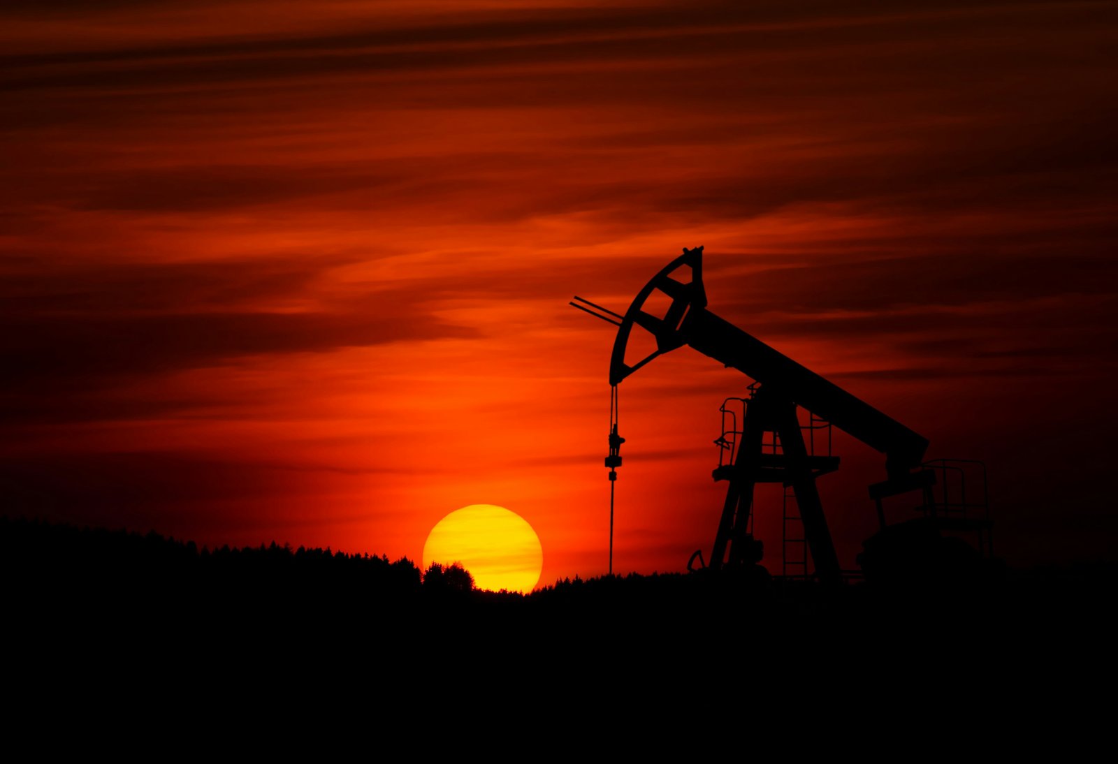 Oil and gas image